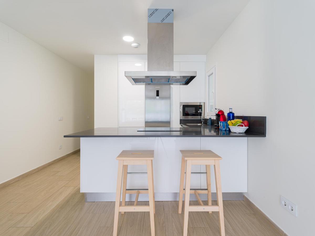Appartement Homeforguest Modern In Canteras With Parking *